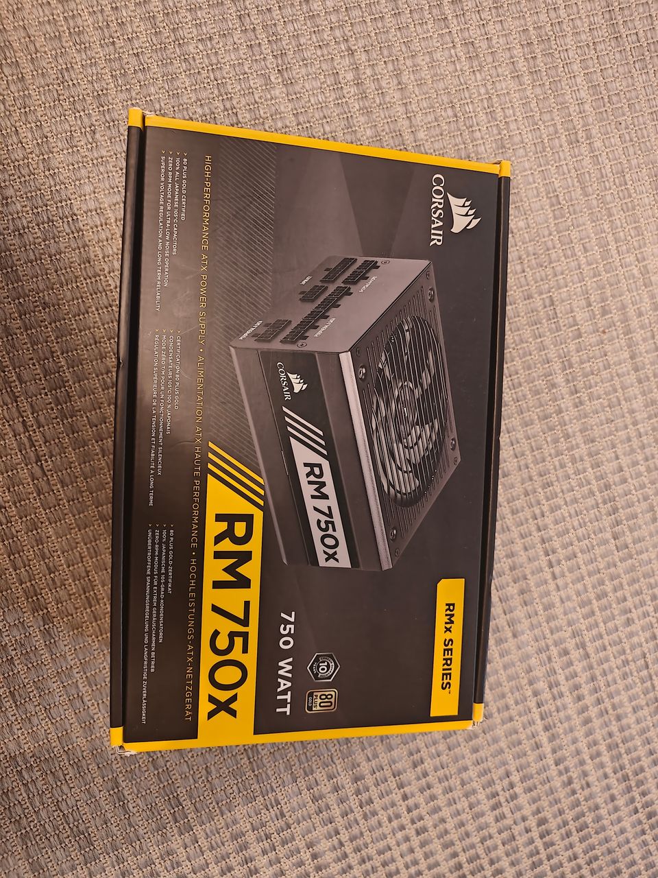 Corsair RM750X ATX-Virtalähde