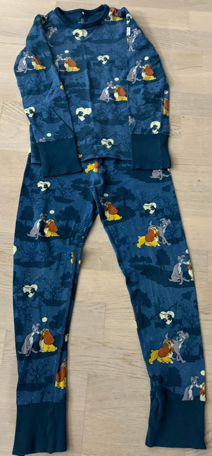 Polarn O. Pyret Disney pyjama 122/128 cm