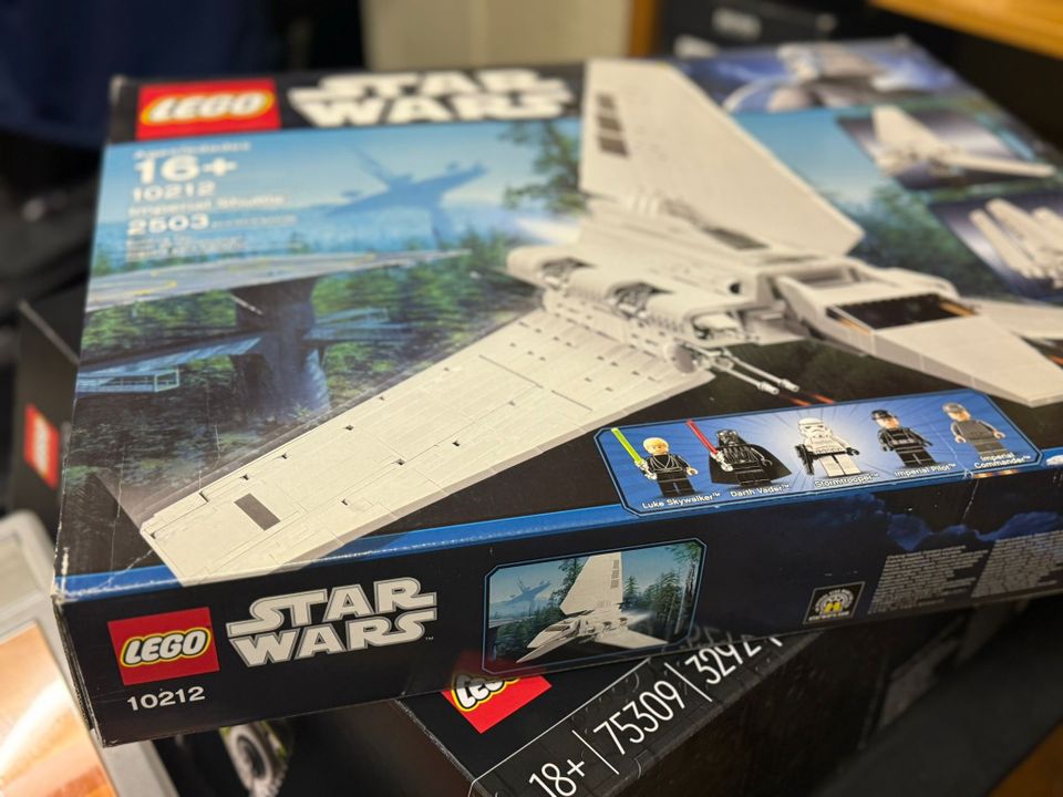 Uusi, avaamaton Lego Imperial Shuttle UCS  10212