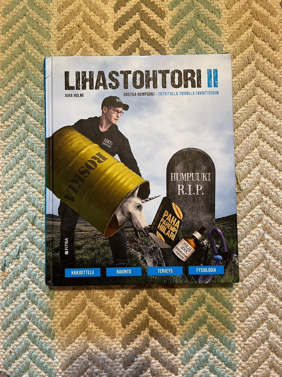 Juha Hulmi Lihastohtori 2 -kirja