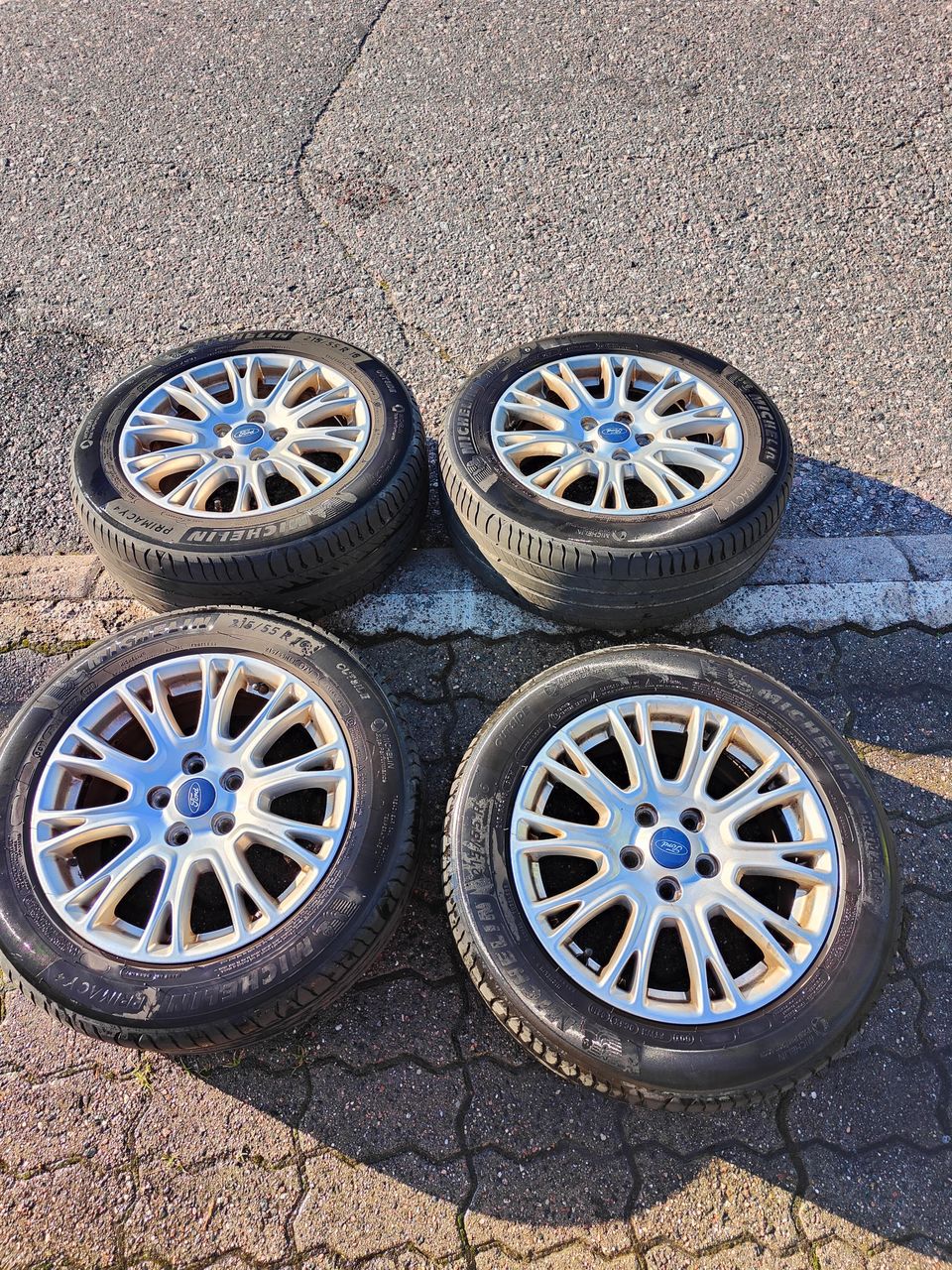 FORD 16" ALU VANTEET X4 MICHELIN