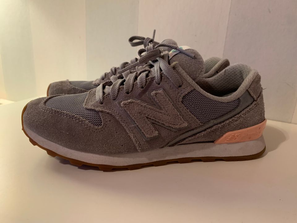 New Balance tennarit 36,5