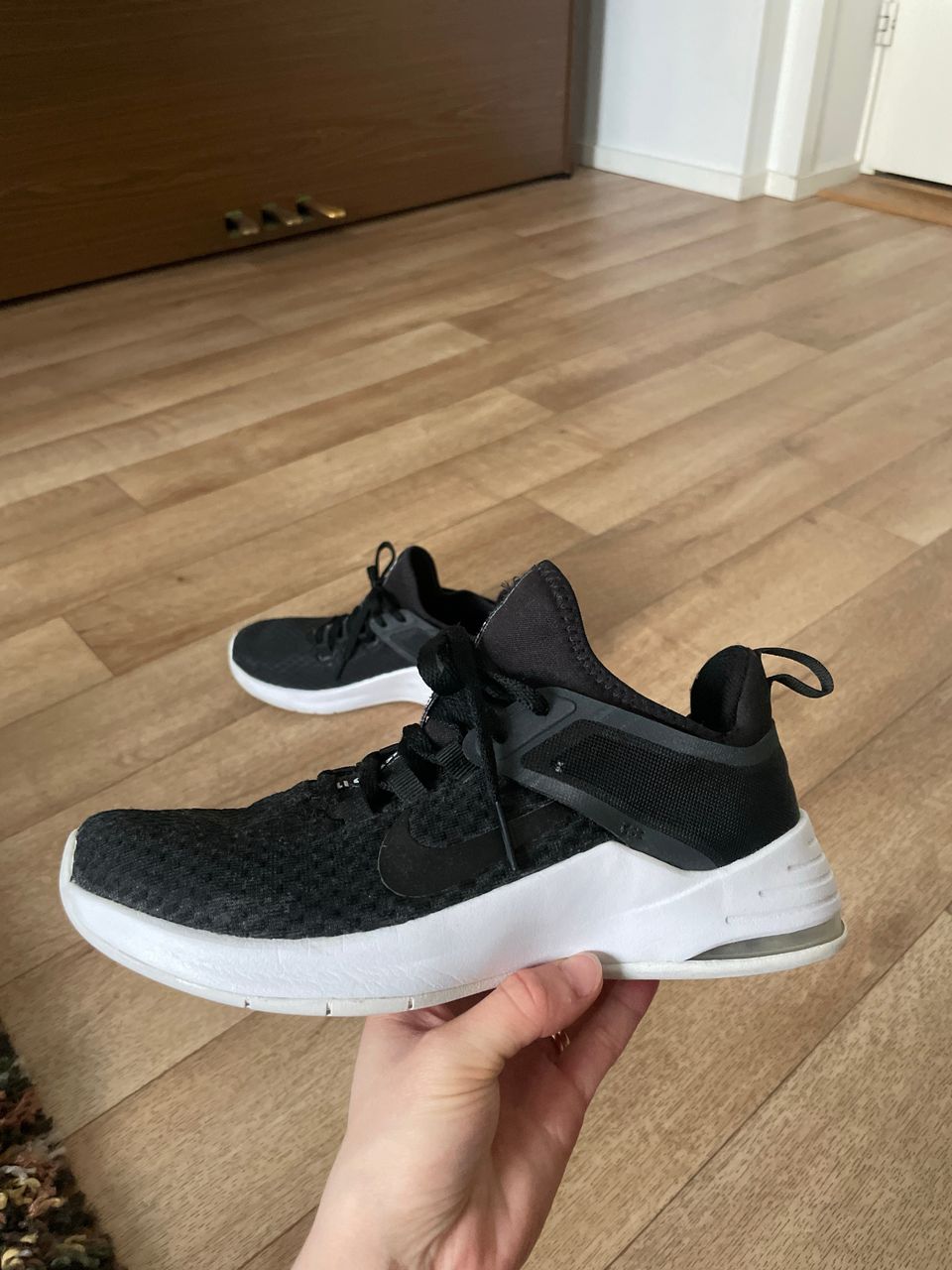 Nike lenkkarit 36