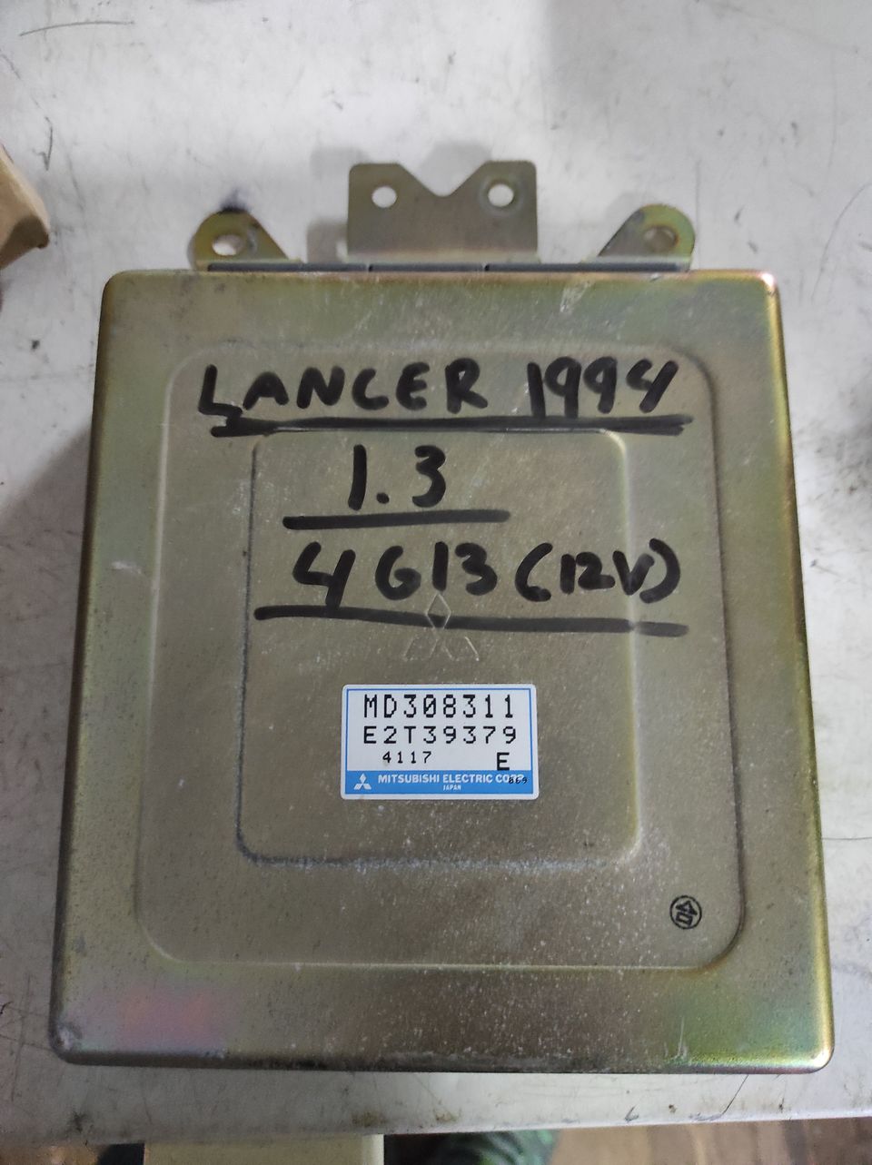 Mitsubishi lancer ecu