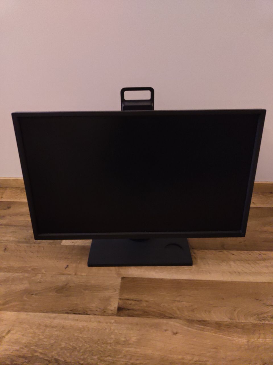 Pelinäyttö 240Hz 24,5"