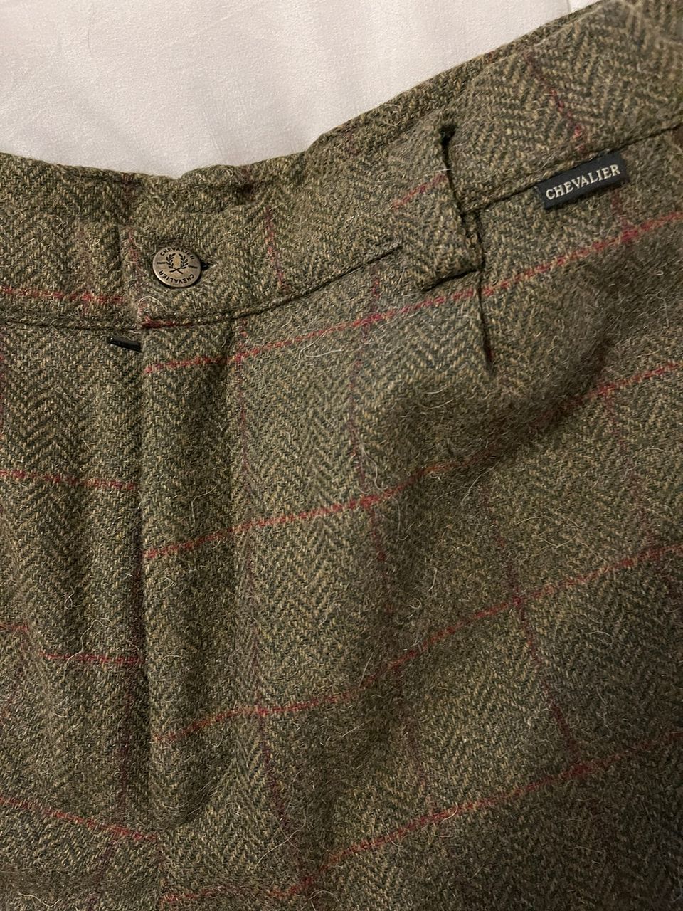 Polvipituiset tweed chevalier metsästyshoudut koko 52