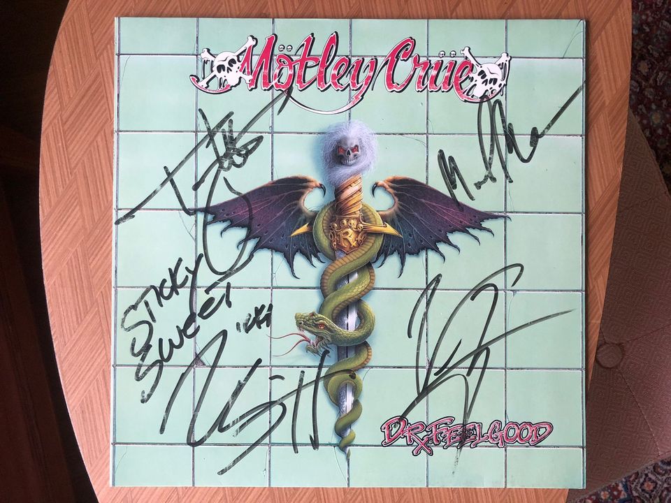 Mötley Crüe - Dr.Feelgood (signeerattu)