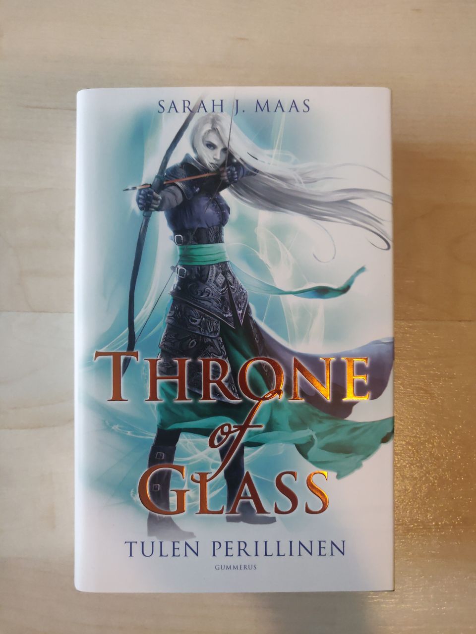 Throne of glass - tulen perillinen (fantasia) Sarah J. Maas