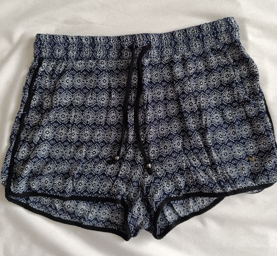 Dark blue shorts with pattern, Green Coast, S