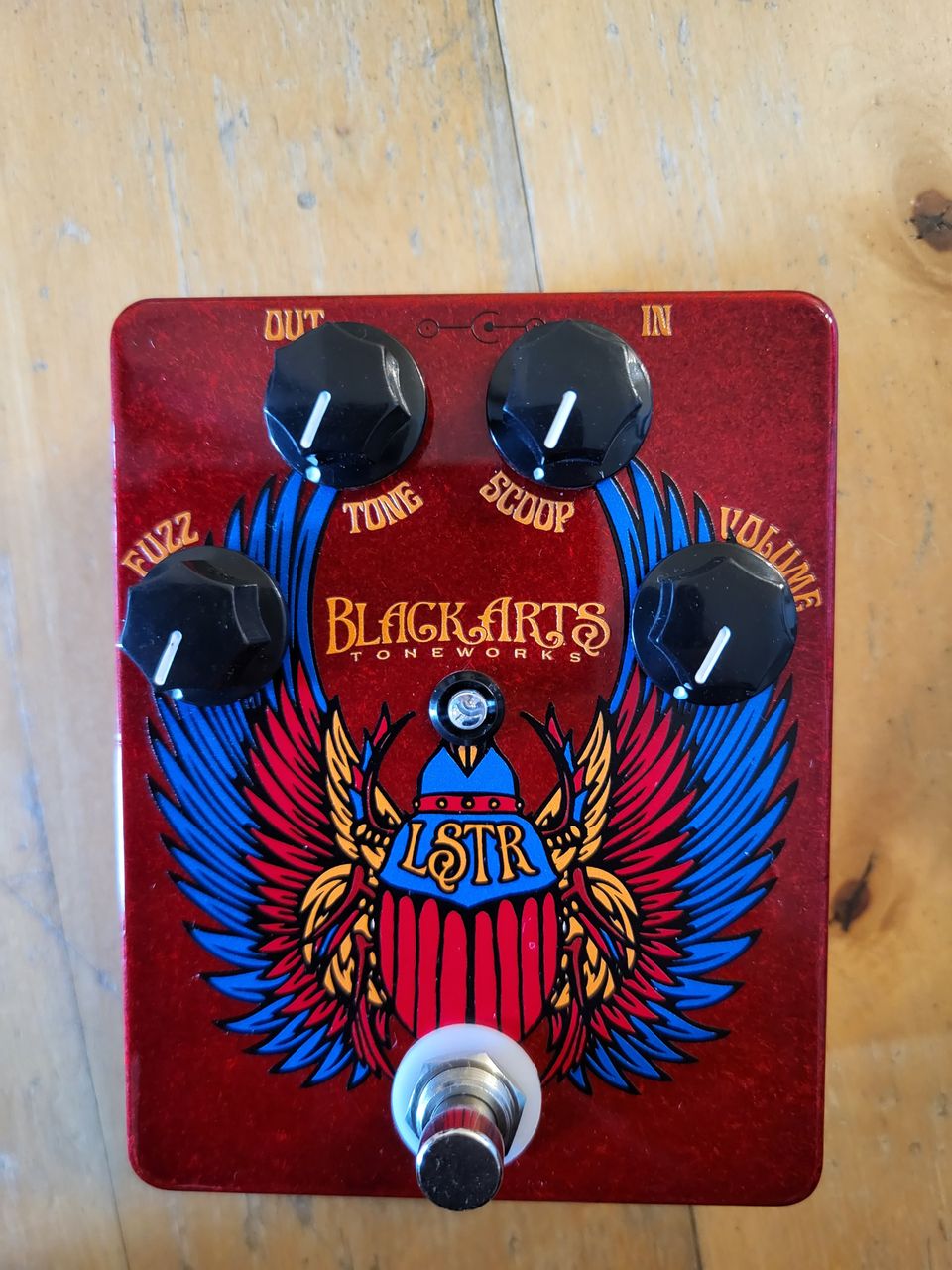 Black Arts Toneworks : LSTR Fuzz-pedaali kitaralle  UUSI