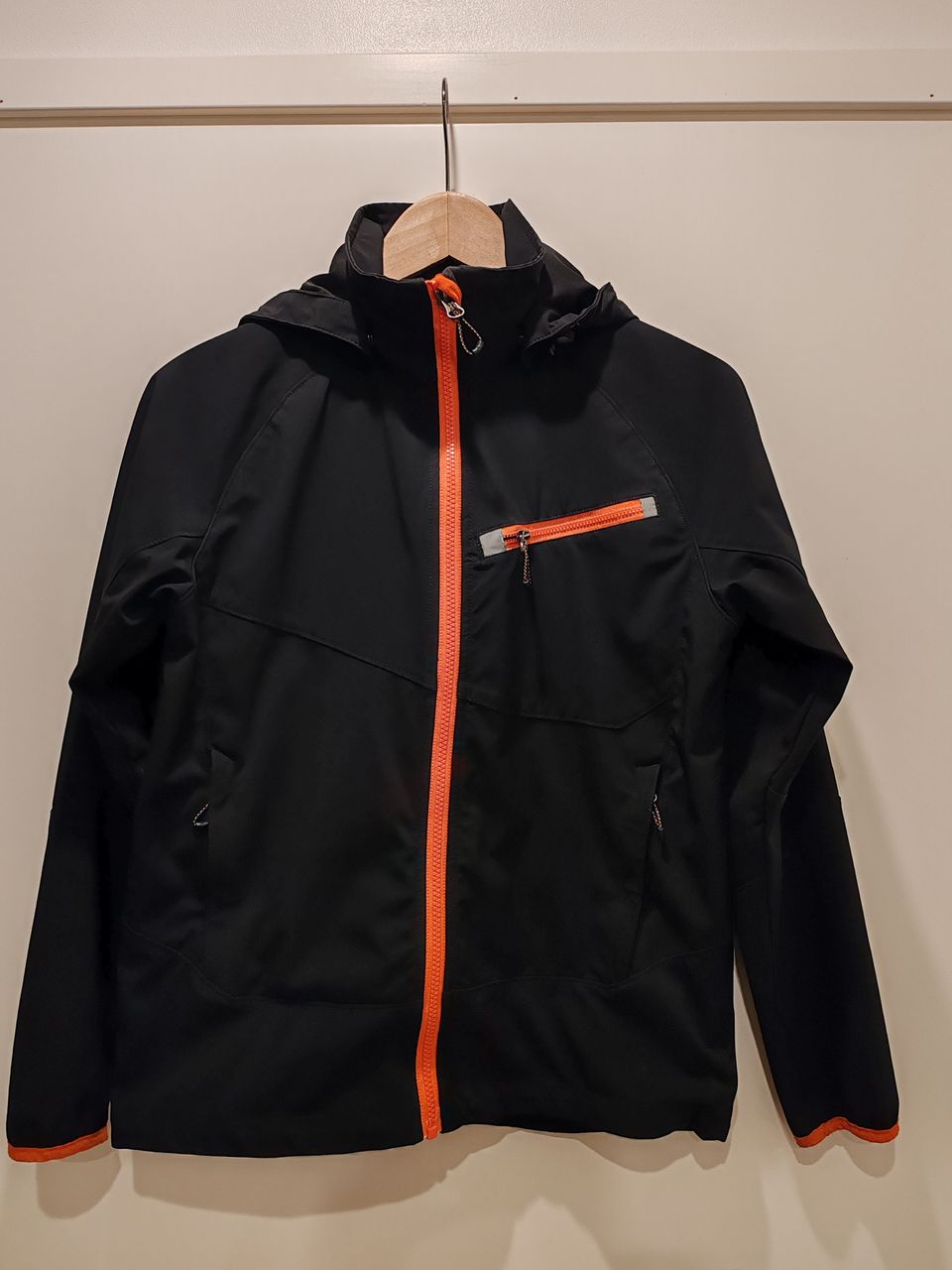 MC Kinleyn softshell takki