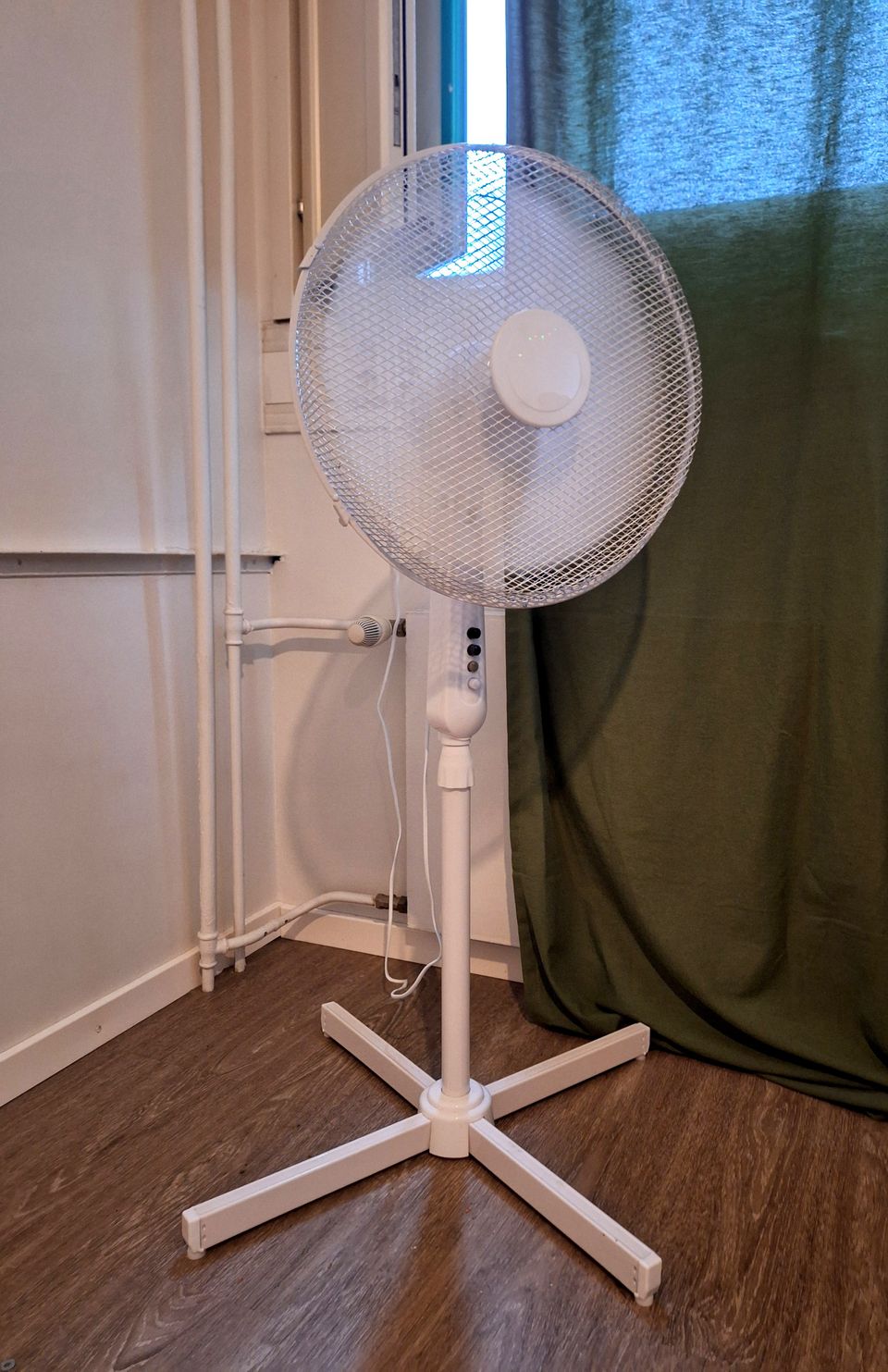 Lattiatuuletin, fan