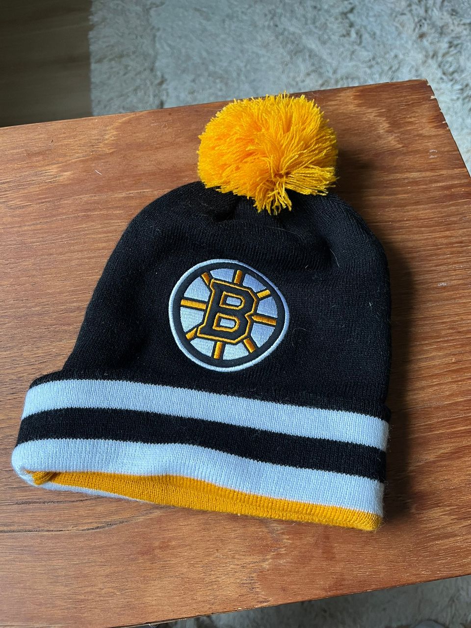 Boston Bruins pipo