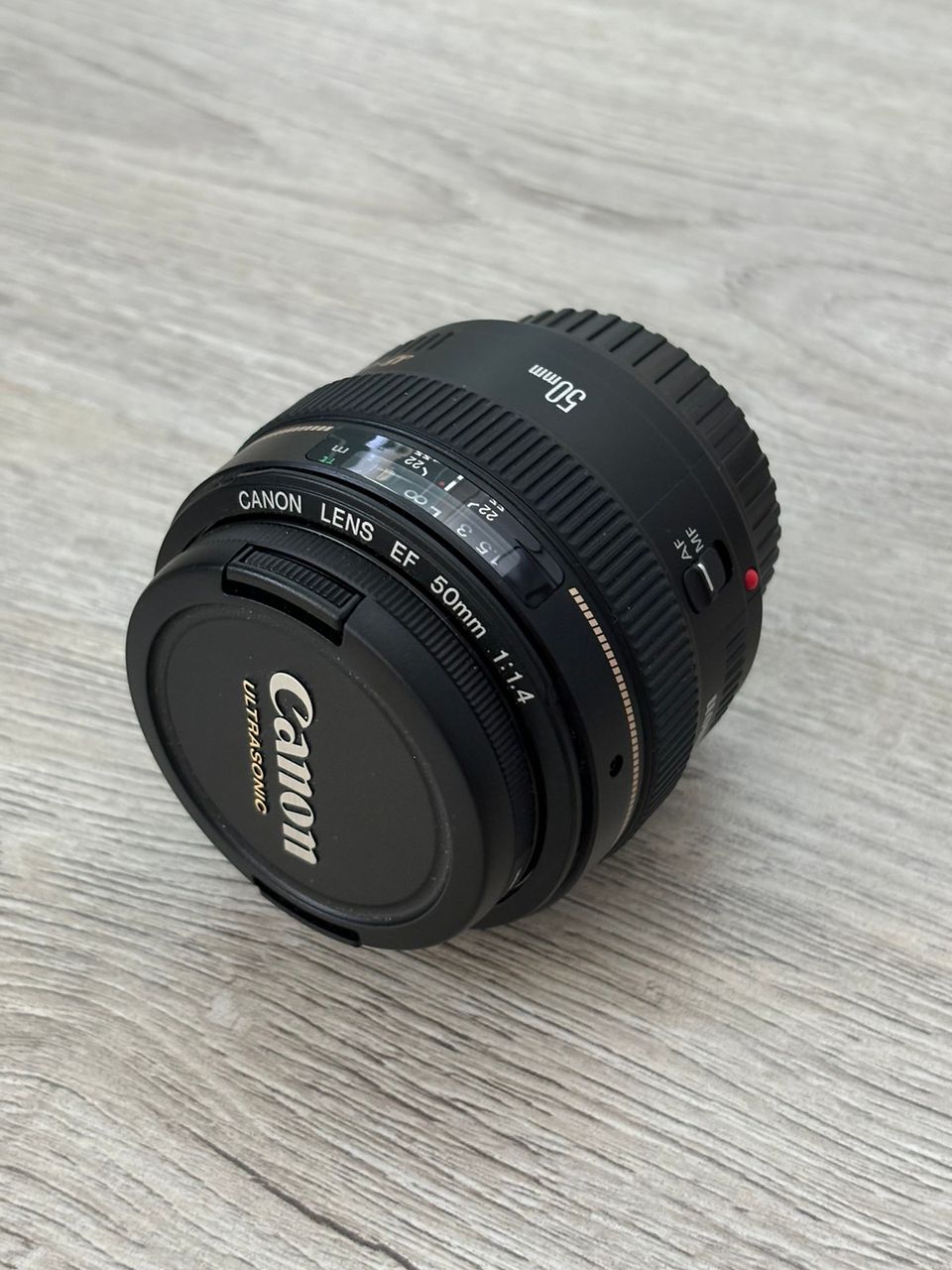 Canon EF 50mm 1.4 USM