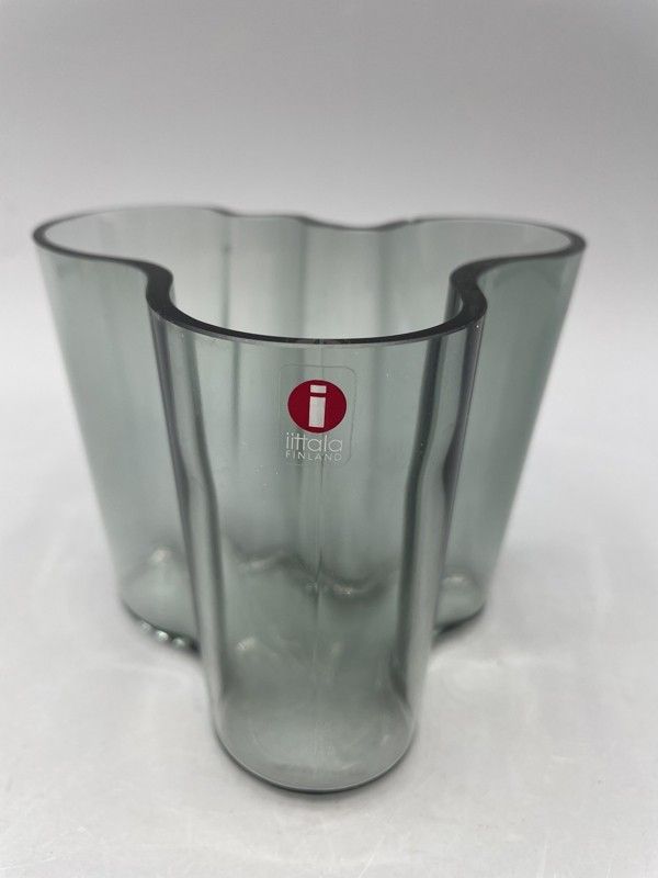 Iittala Aalto maljakko 95mm harmaa, Alvar