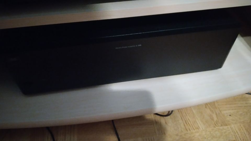 Martin Logan ESL ja Nad C298