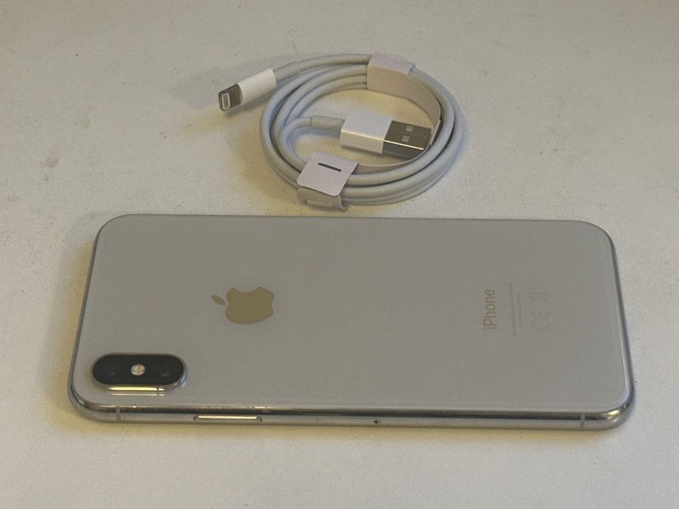 ALE IPhone X 64GB silver / TAKUU 12kk