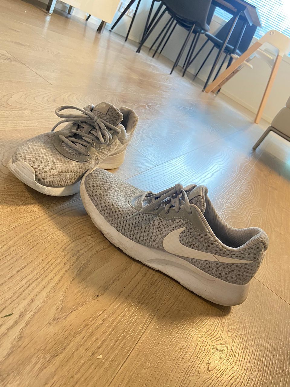 Nike kengät (44)