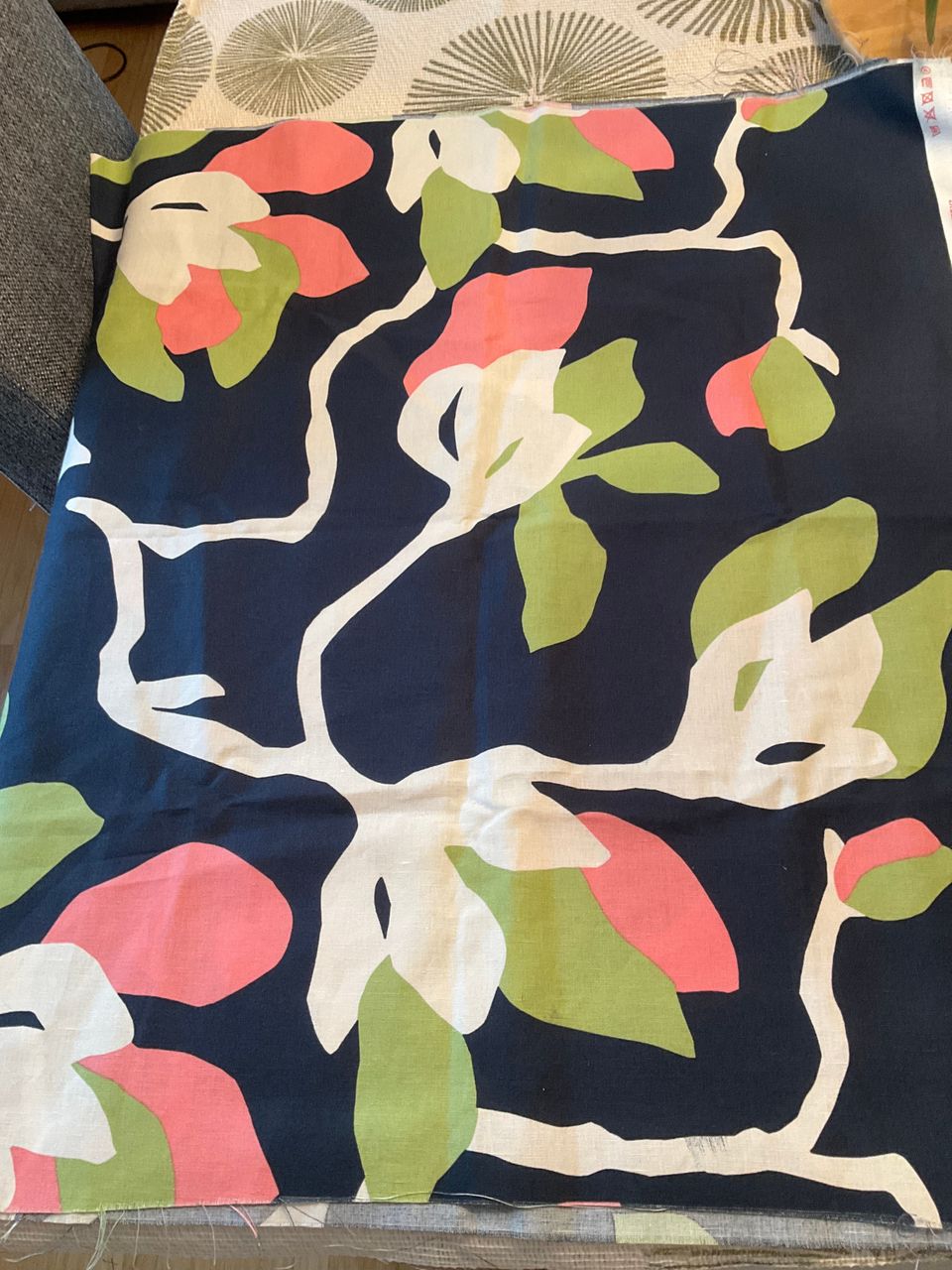 Marimekko puuvilla/pellava kangas 82cm