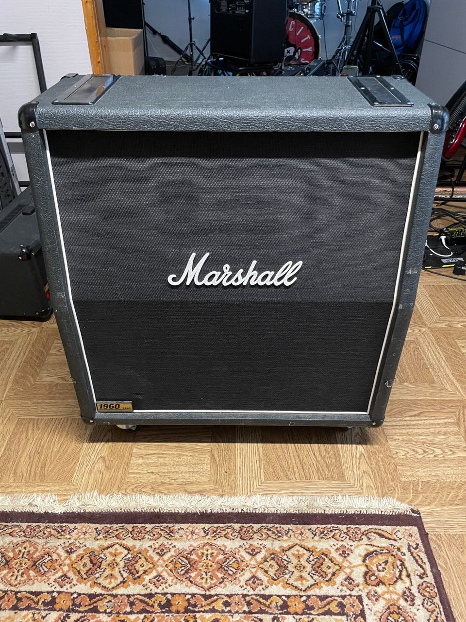 Marshall 1960A 4x12 kitarakaappi