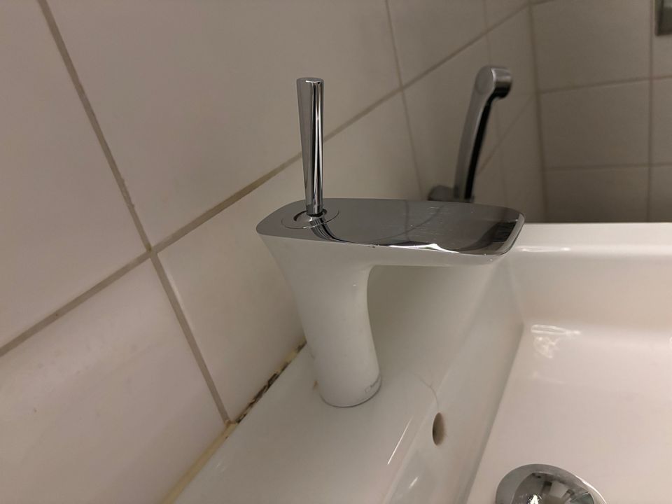 Valkoinen hanasetti Hansgrohe 15275400 Puravida Bidette