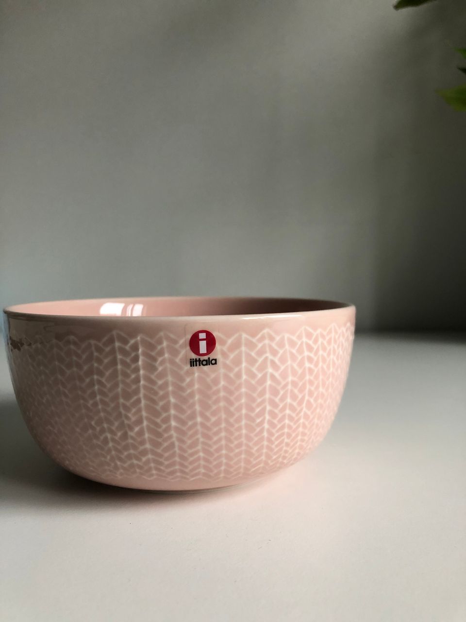 Iittala  Sarjaton kulho 0,68 L, Letti vanha roosa