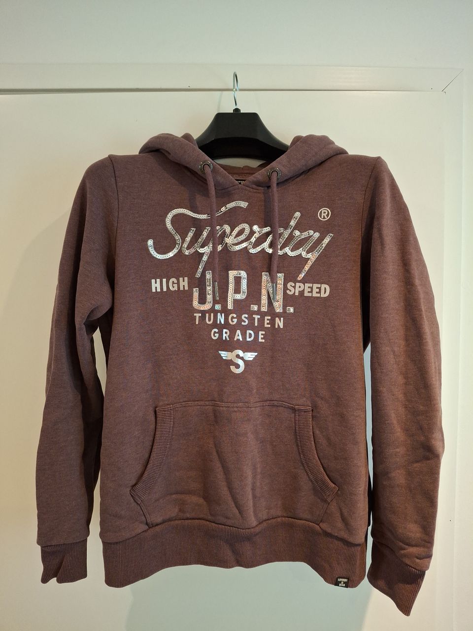 Superdry huppari