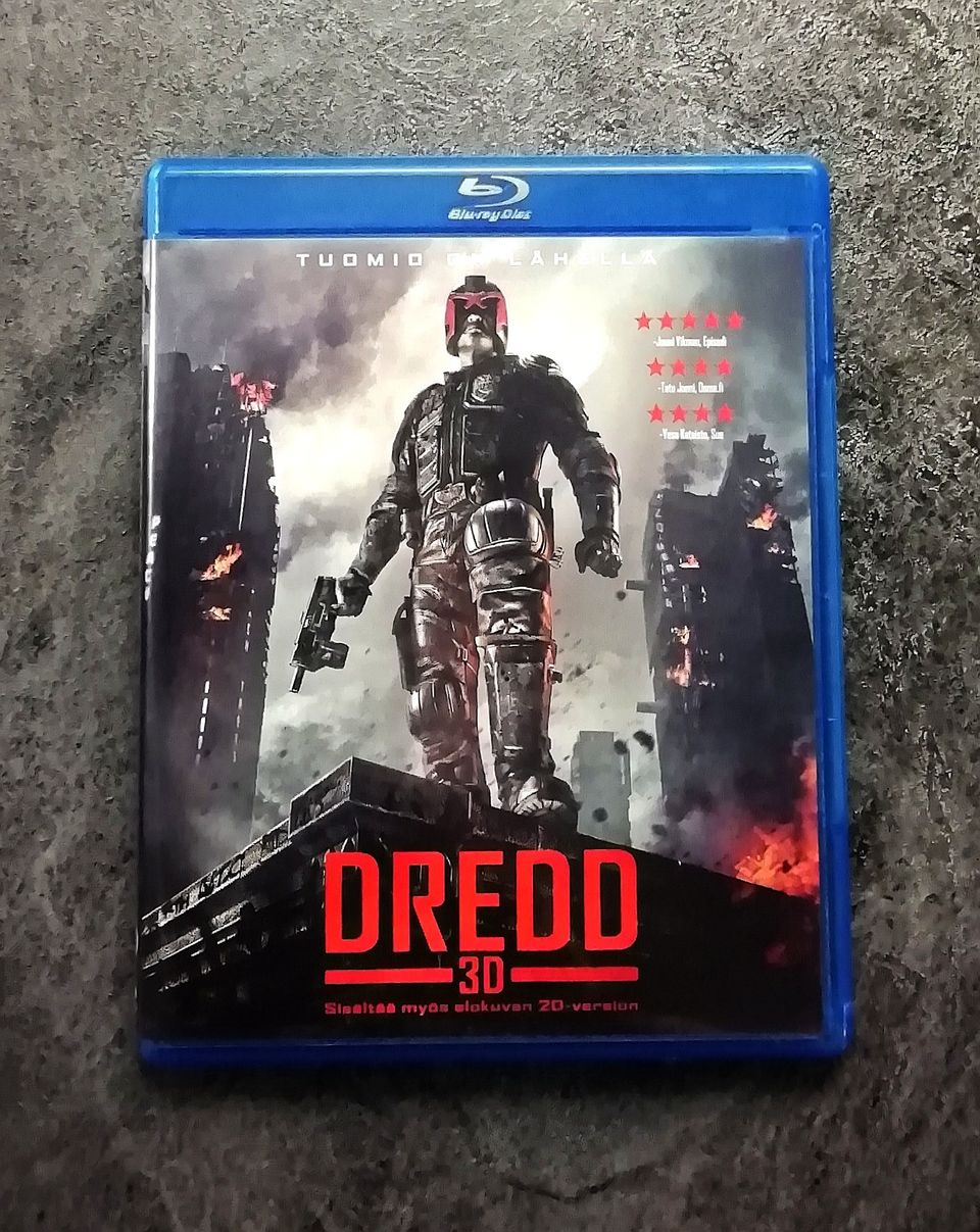 DREDD 3D (2012). Blu-Ray