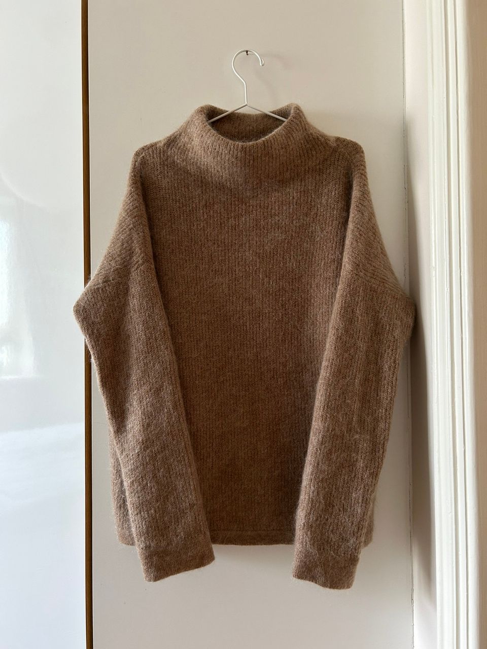 H&M premium mohair neule M