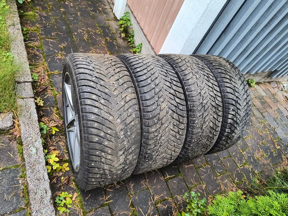 NOKIA HAKKAPELIITTA 10 (225/50R18 ja 240/45R18)