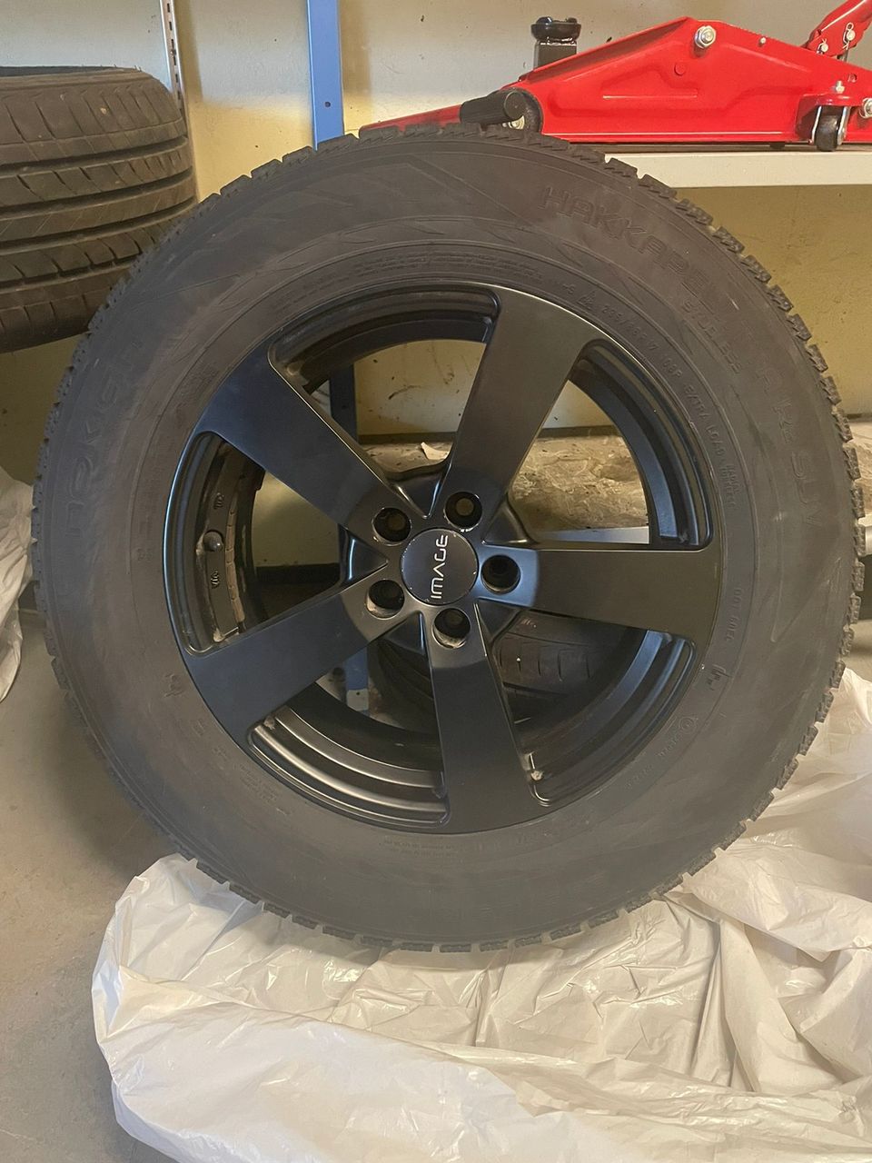 Kitka renkaat 235/65r17