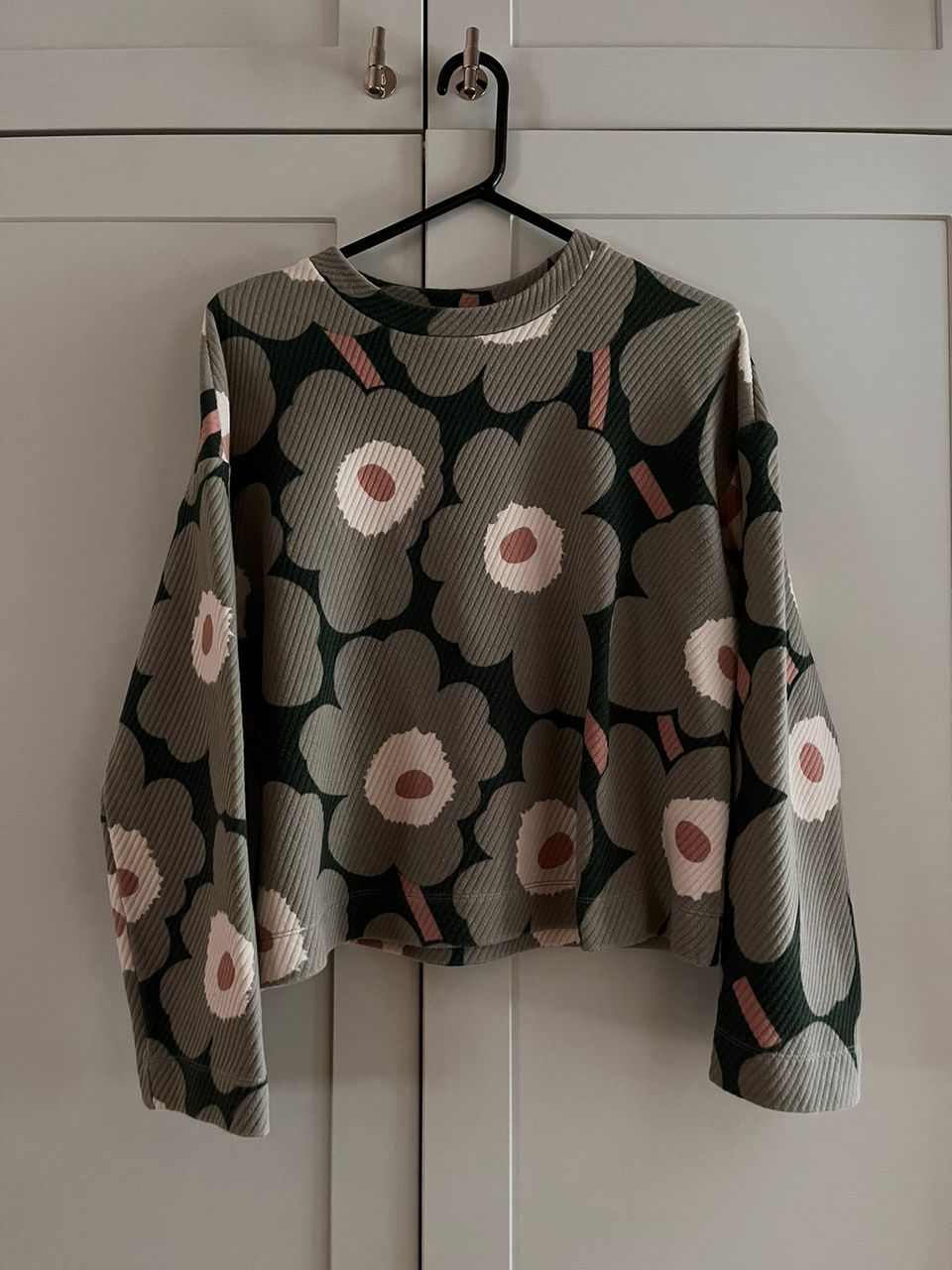 Marimekko unikko cropped college 38