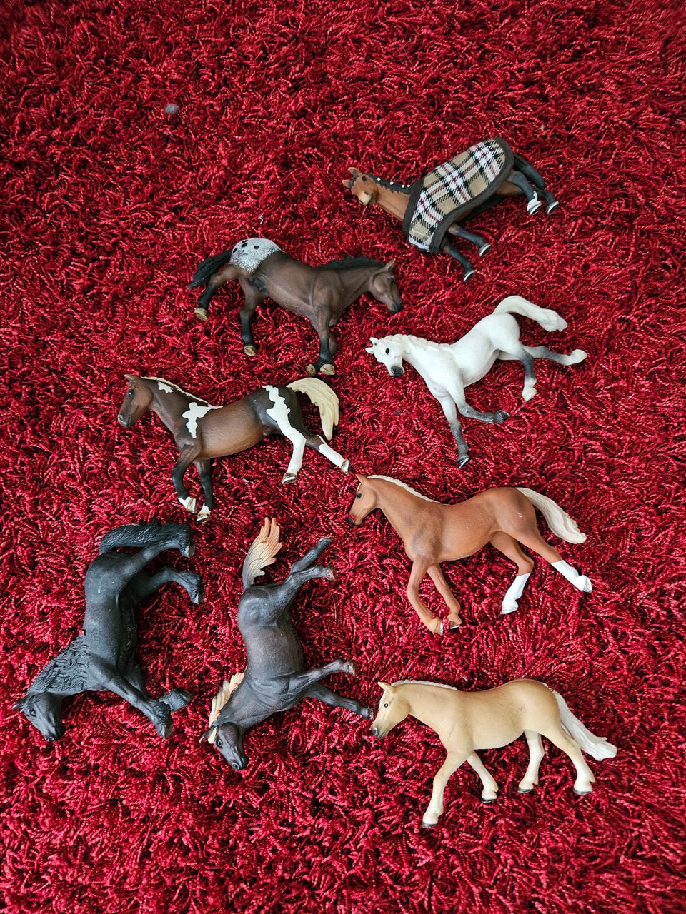 Schleich eläimiä ja tarvikkeita