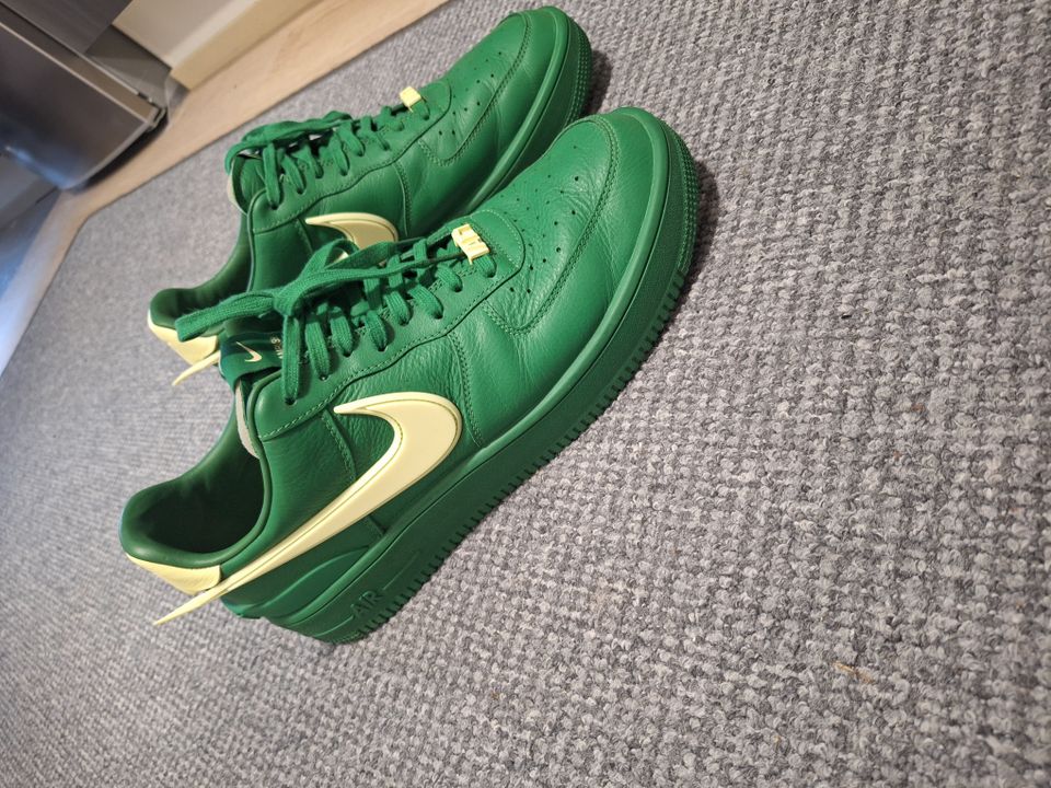 Nike x ambush pinegreen