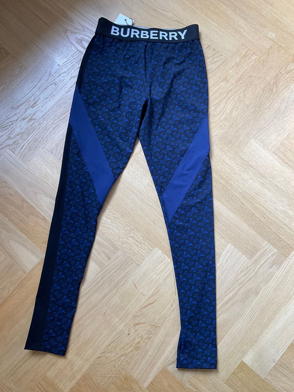 Burberry leggins