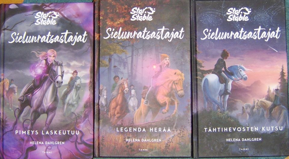 Helena Dahlgren : Star stable - sielunratsastajat sarjaa