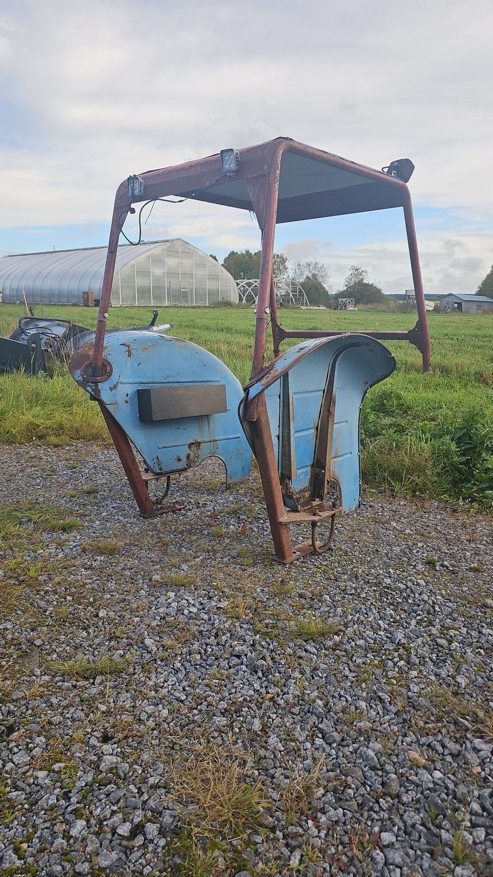 Fordson Major "hytti"