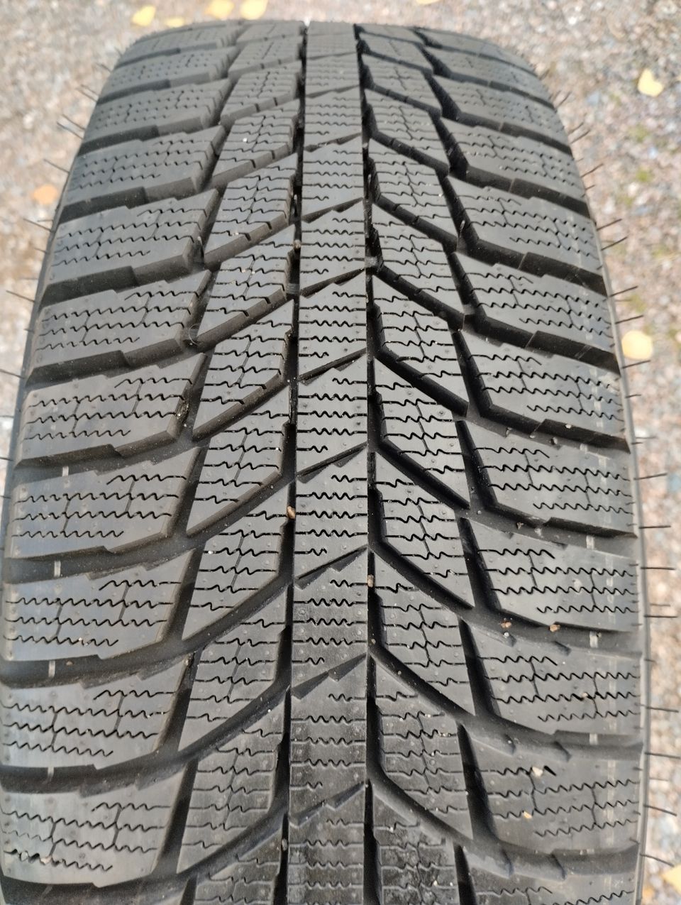 Kitkarenkaat 215/65R16