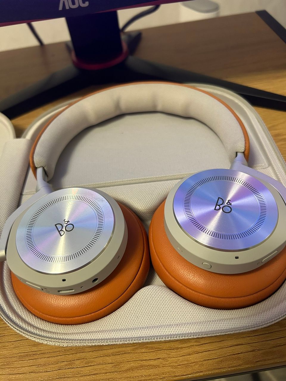 Bang & Olufsen Beoplay HX -vastamelu kuulokkeet