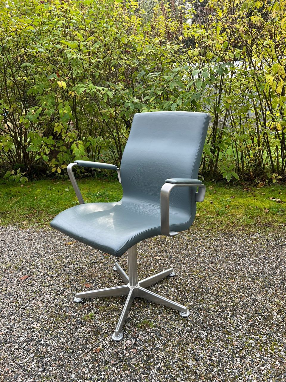 ARNE JACOBSEN työtuoli