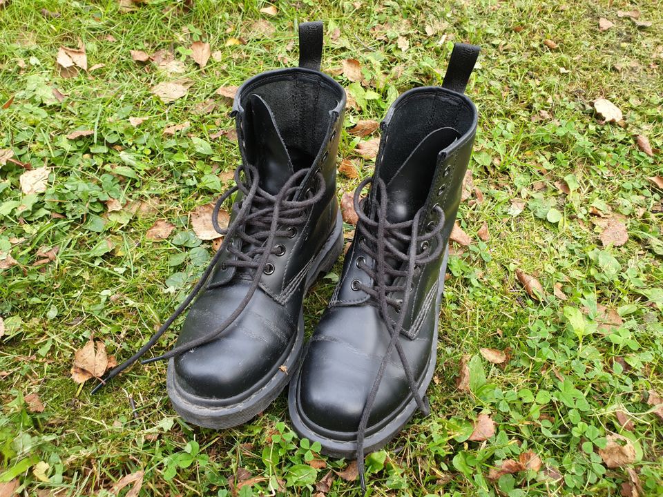 Dr. Martens maiharit 38