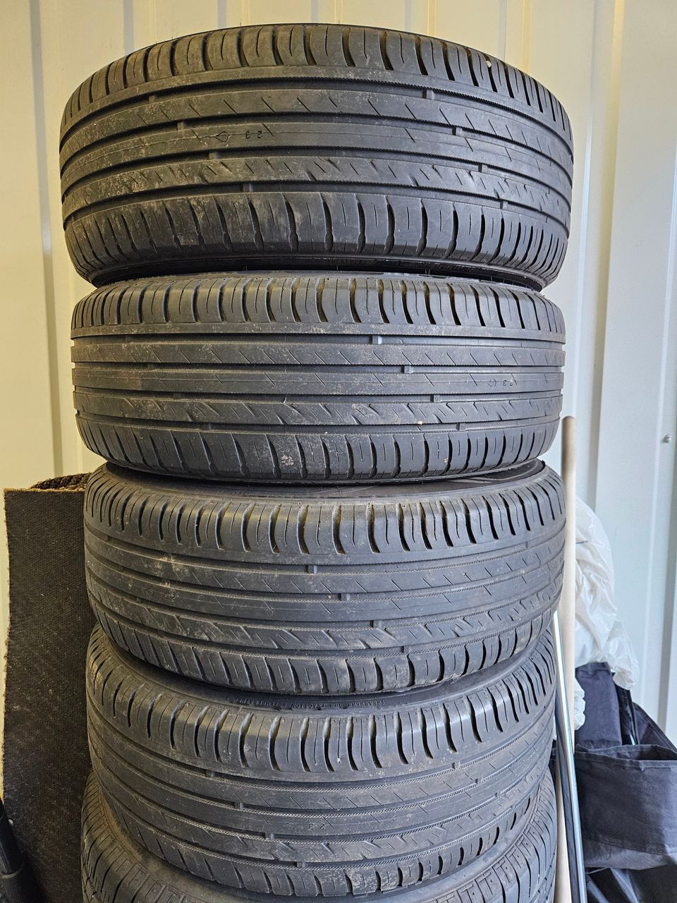 4x114.3 rengassarja, Nokian renkaat, 195/65R15