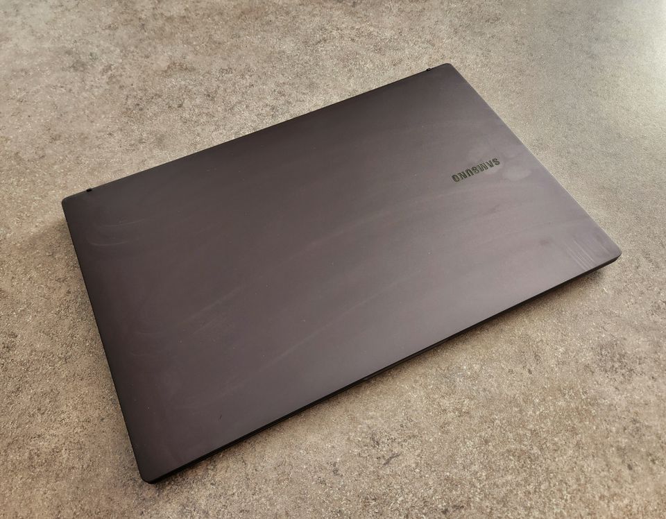 Myydään Samsung GalaxyBook 3