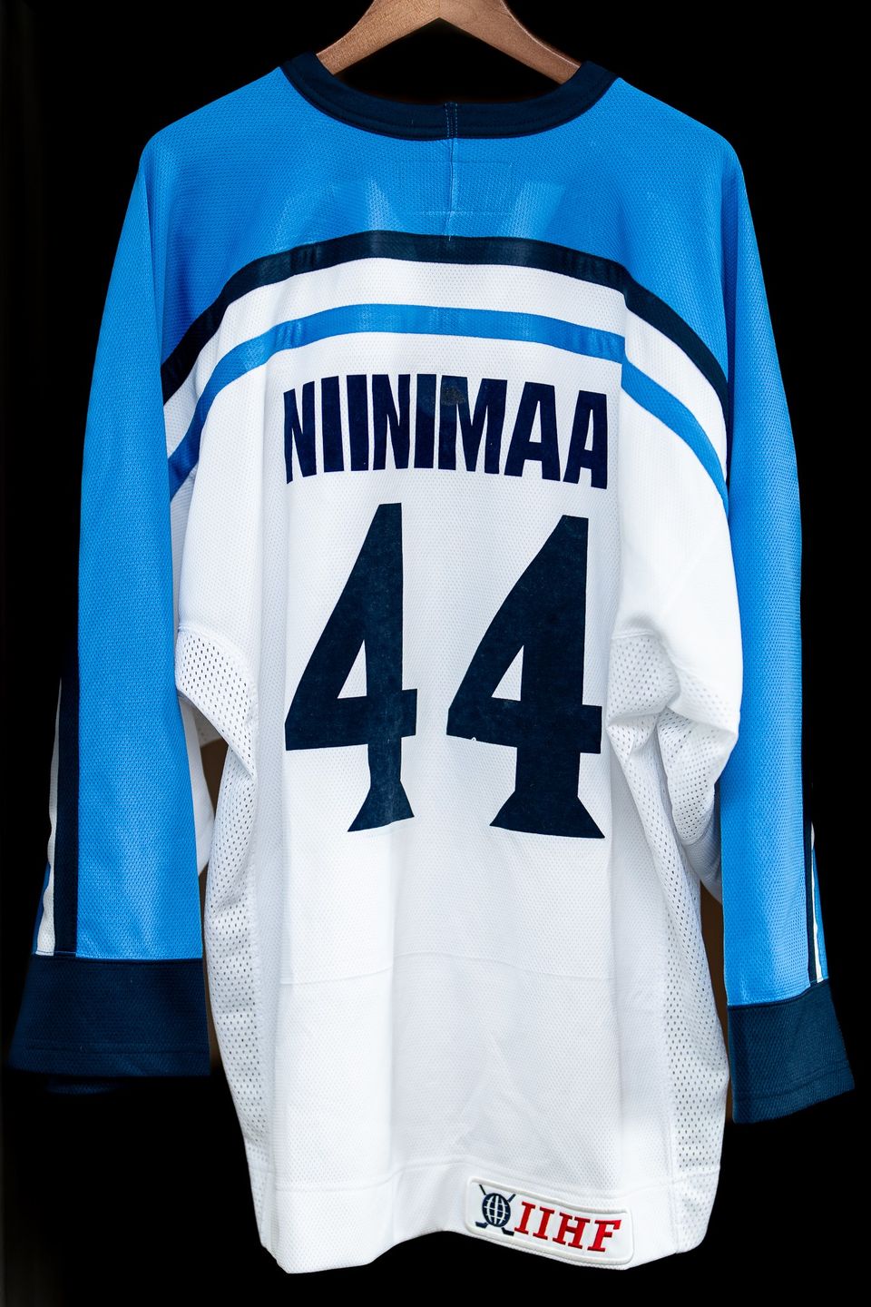 Janne Niinimaa Nike Suomi -pelipaita vuodelta 2004