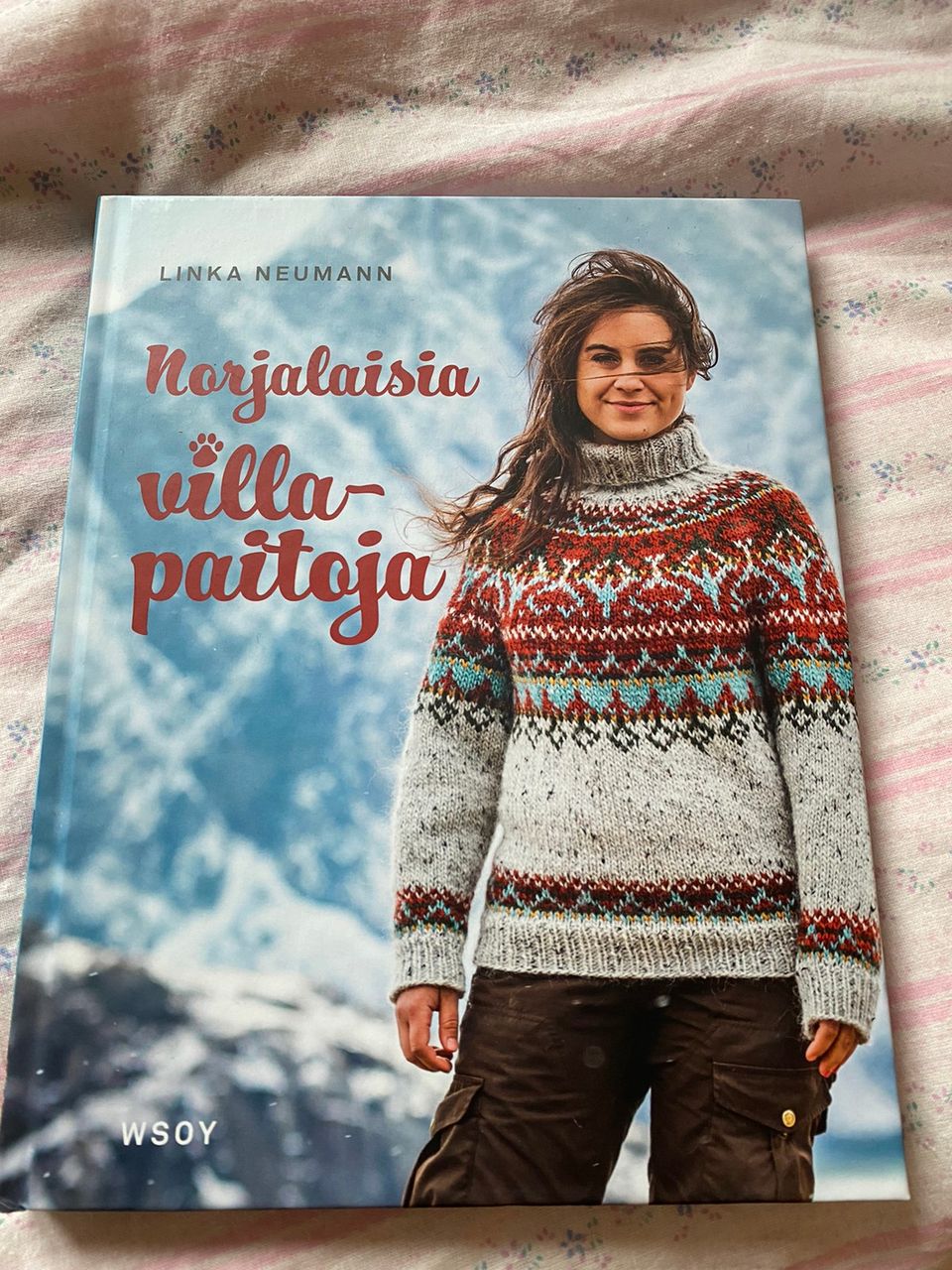 Linka Neumann - Norjalaisia villapaitoja