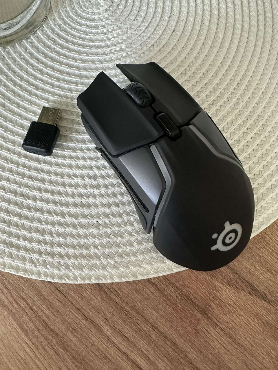 Steelseries rival 650 langaton pelihiiri