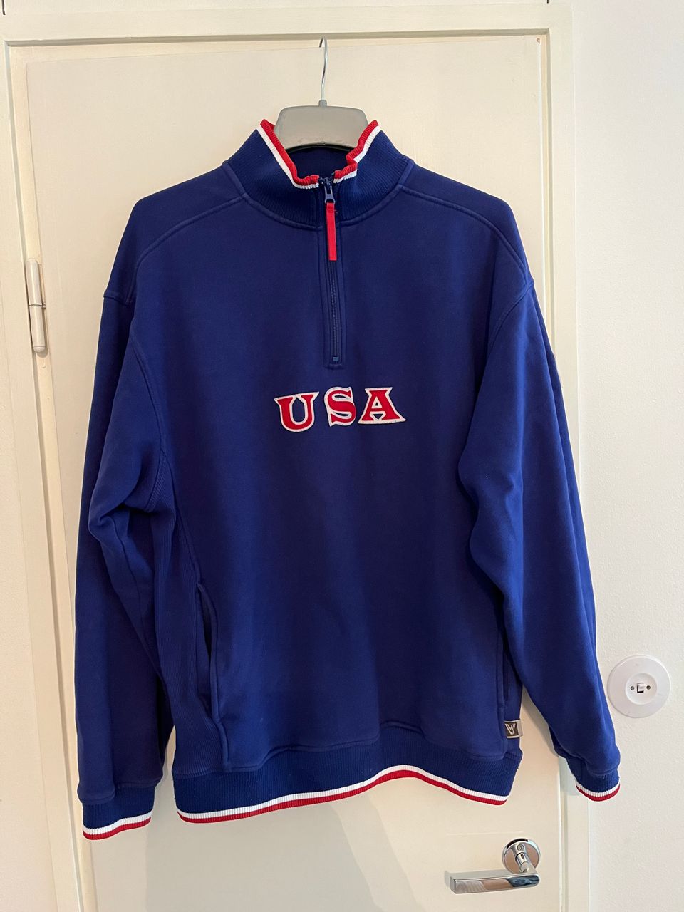 nike v series vintage usa hockey sweatshirt