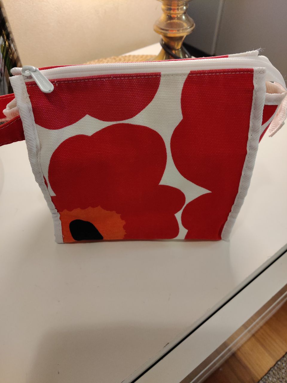 Marimekko Unikko meikkilaukku