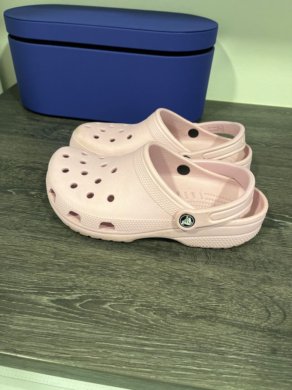 Crocs 38