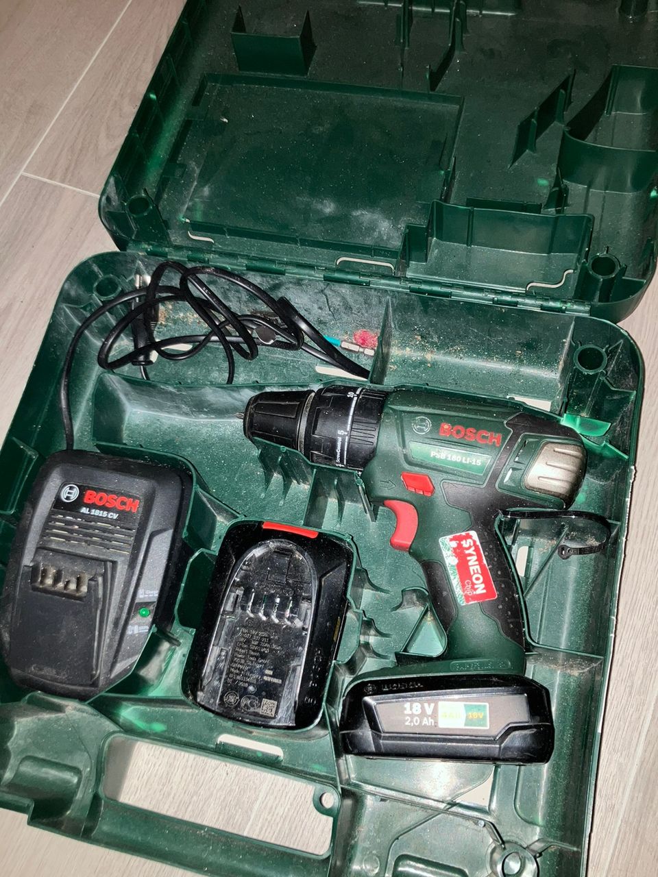 Bosch psb 180 li-15